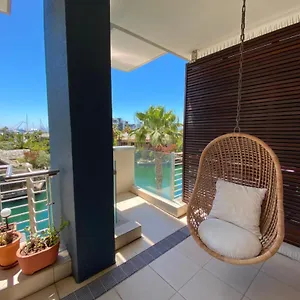 Mountain Marina Luxury Apartamento